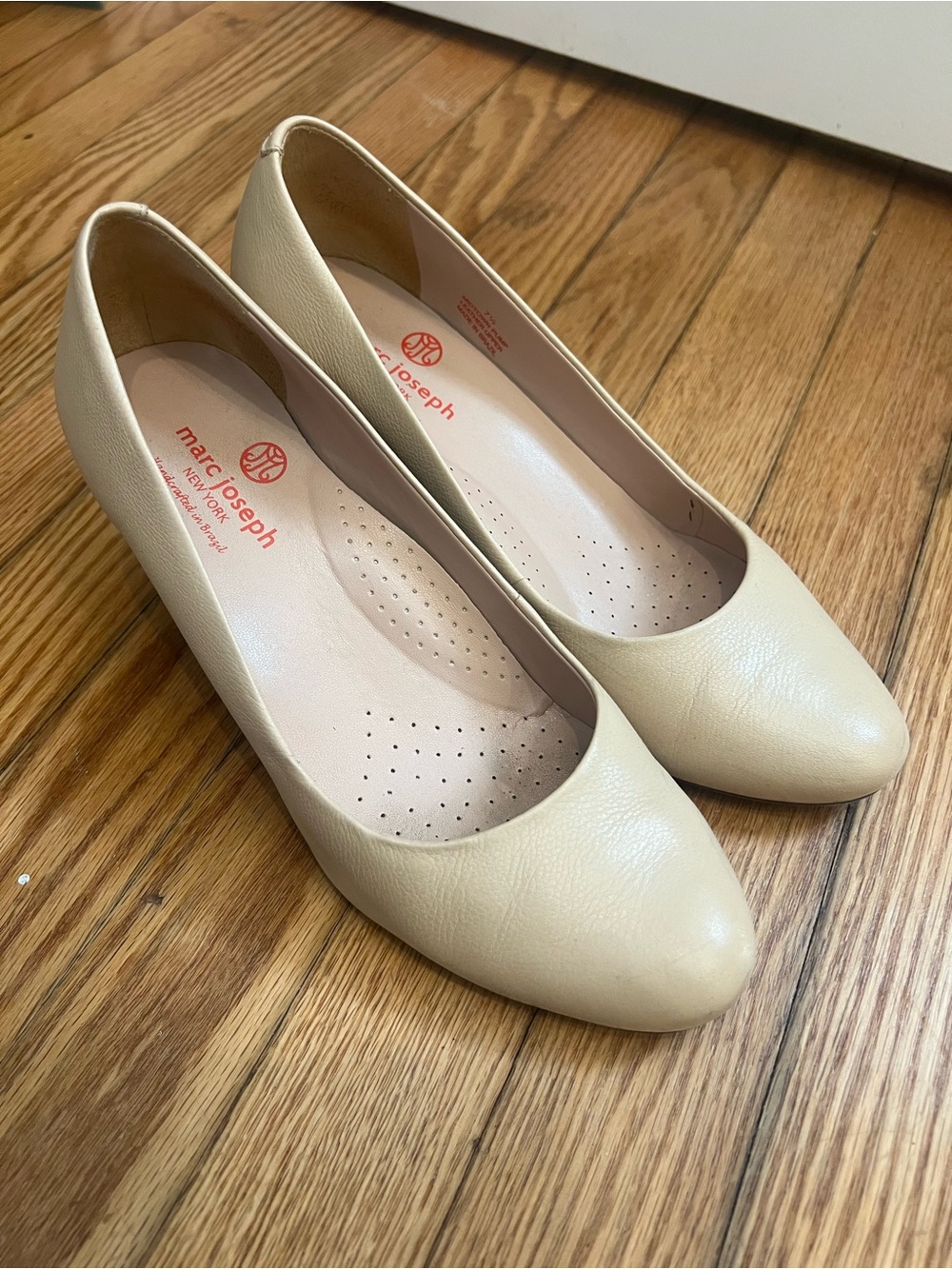 Marc Joseph Cream Leather Round-Toe Heels